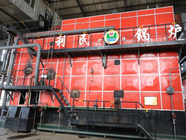 秸稈收儲忙，秸稈打捆直燃鍋爐“口糧” 儲備足